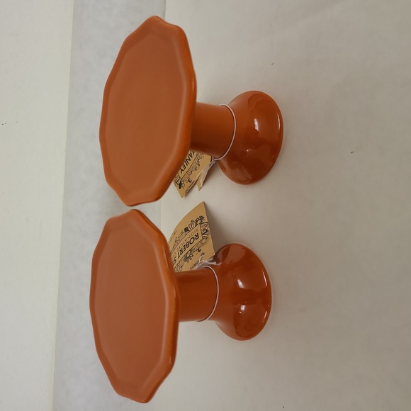 Mini Risers - Picture 2 of 2